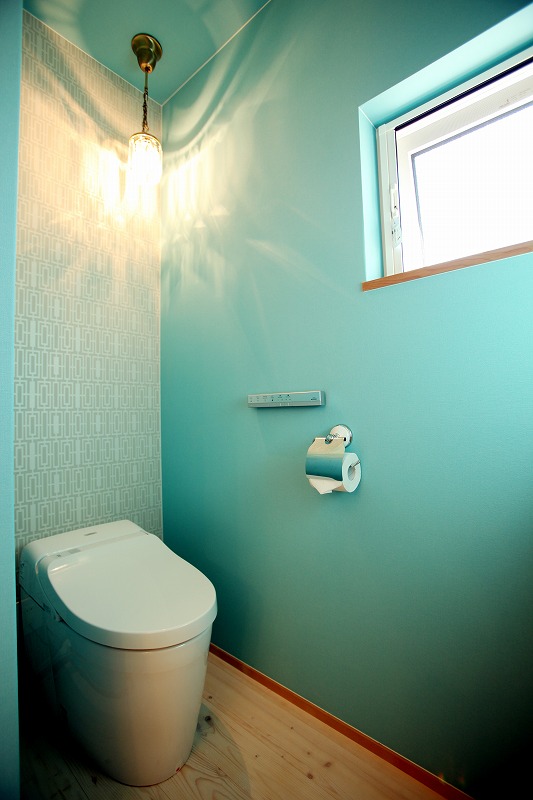 トイレの壁紙 水色がアクセント編 Passio Passive